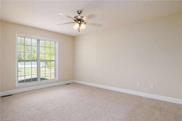 117 Forest Drive, Thomasville, NC 27360
