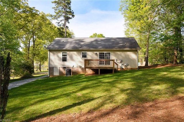 117 Forest Drive, Thomasville, NC 27360