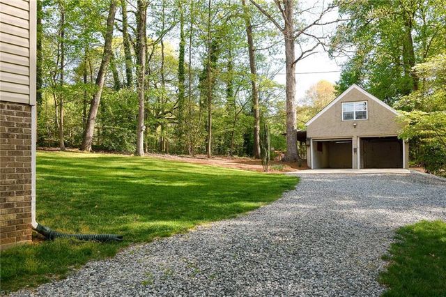 117 Forest Drive, Thomasville, NC 27360