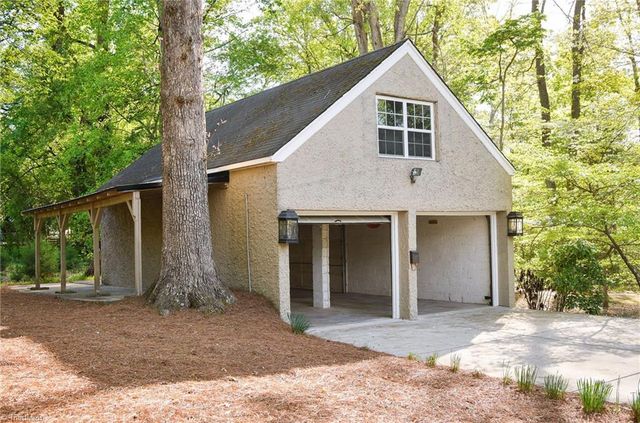 117 Forest Drive, Thomasville, NC 27360