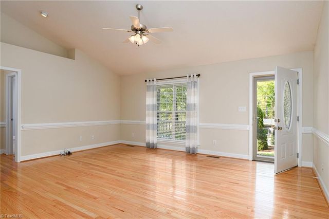 117 Forest Drive, Thomasville, NC 27360