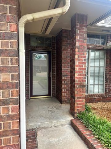 8809 NW 116th Terrace, Oklahoma City, OK 73162