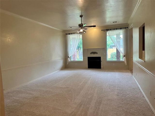 8809 NW 116th Terrace, Oklahoma City, OK 73162