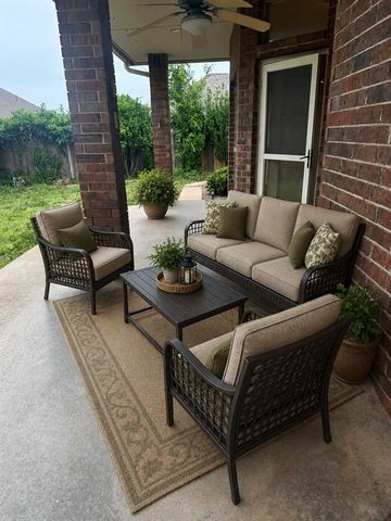 8809 NW 116th Terrace, Oklahoma City, OK 73162