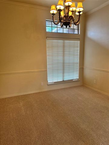 8809 NW 116th Terrace, Oklahoma City, OK 73162