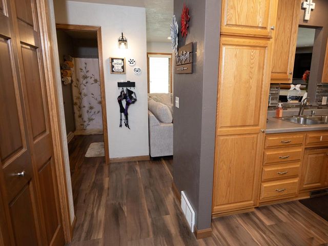 428 W ELM DRIVE, Little Chute, WI 54140