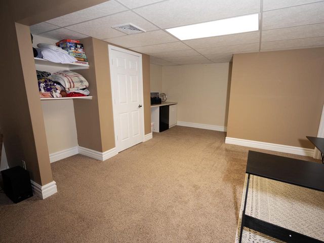428 W ELM DRIVE, Little Chute, WI 54140