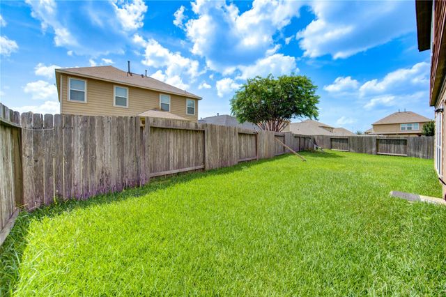 14927 Vinegrove Falls Court, Cypress, TX 77433