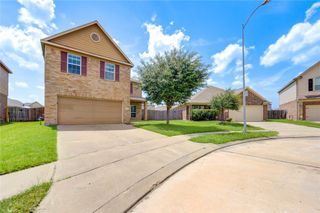 14927 Vinegrove Falls Court, Cypress, TX 77433