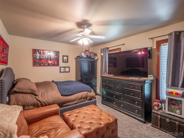 902 Village Boulevard, Mcalester, OK 74501