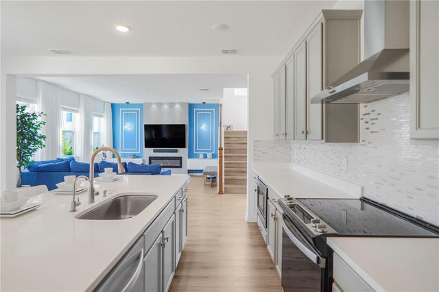 2045 SUWANNEE BANKS STREET, Clermont, FL 34711