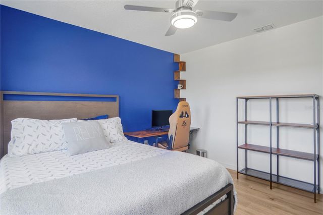 2045 SUWANNEE BANKS STREET, Clermont, FL 34711