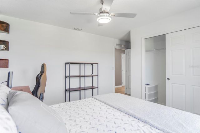 2045 SUWANNEE BANKS STREET, Clermont, FL 34711