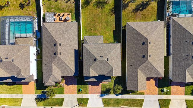 2045 SUWANNEE BANKS STREET, Clermont, FL 34711