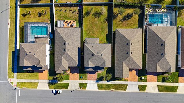 2045 SUWANNEE BANKS STREET, Clermont, FL 34711