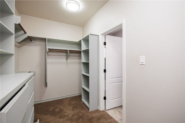 2 Willow Bend St, Corpus Christi, TX 78413