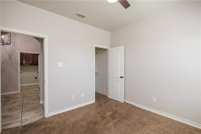 2 Willow Bend St, Corpus Christi, TX 78413