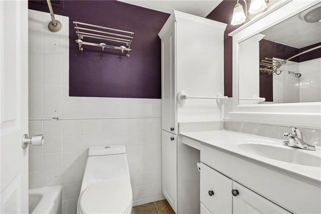 333 W Meyer Boulevard 413, Kansas City, MO 64113