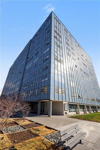 333 W Meyer Boulevard 413, Kansas City, MO 64113