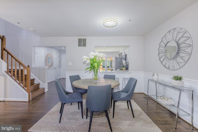 16 ROCKCREST CIR, Rockville, MD 20851