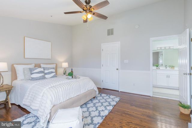 16 ROCKCREST CIR, Rockville, MD 20851