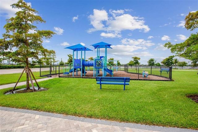 17331 Blue Sapphir Dr., Fort Myers, FL 33913