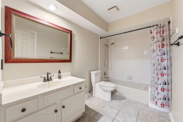 1514 Country Club Drive, Crosby, TX 77532