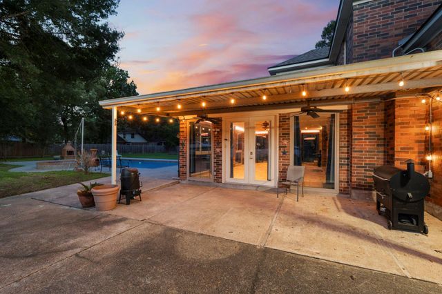 1514 Country Club Drive, Crosby, TX 77532