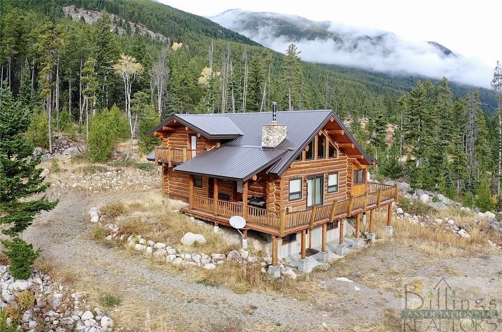 3966 Main Boulder Rd, Big Timber, MT 59052 photo 2