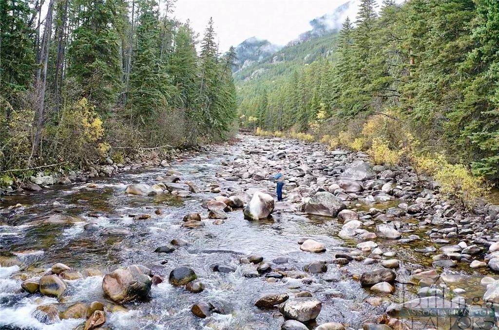 3966 Main Boulder Rd, Big Timber, MT 59052 photo 3