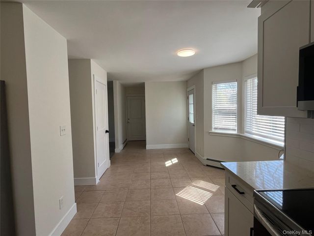 80 Queen Road, Mastic Beach, NY 11951