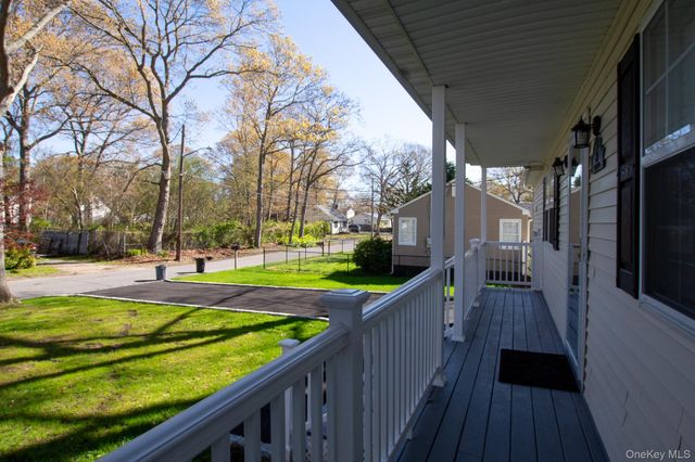 80 Queen Road, Mastic Beach, NY 11951
