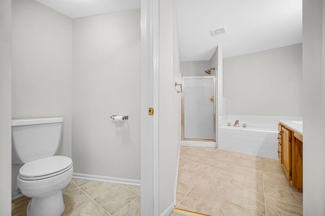 9949 Branton Avenue 2b, Highland, IN 46322