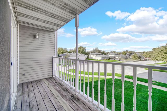 9949 Branton Avenue 2b, Highland, IN 46322