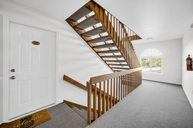 9949 Branton Avenue 2b, Highland, IN 46322