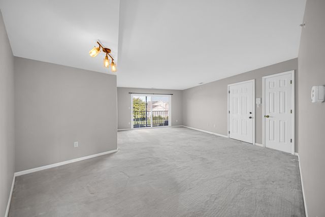 9949 Branton Avenue 2b, Highland, IN 46322