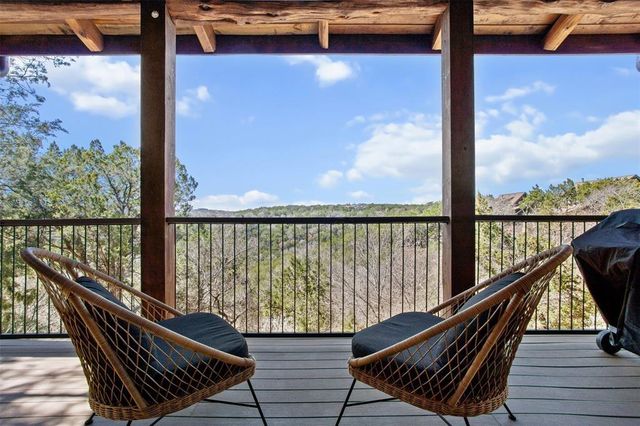 18852 Hidden Ridge PL, Jonestown, TX 78645
