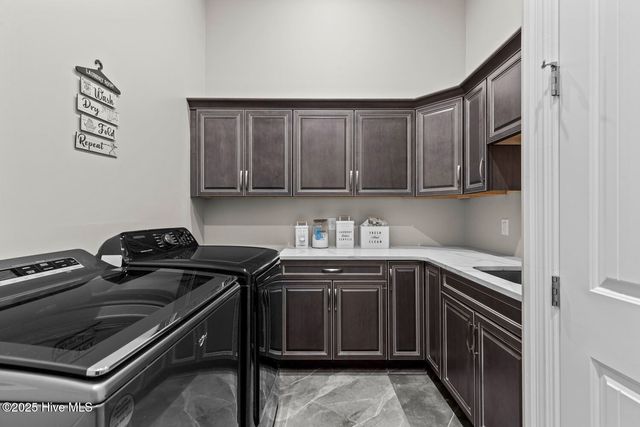 5976 Gum Branch Road, Jacksonville, NC 28540