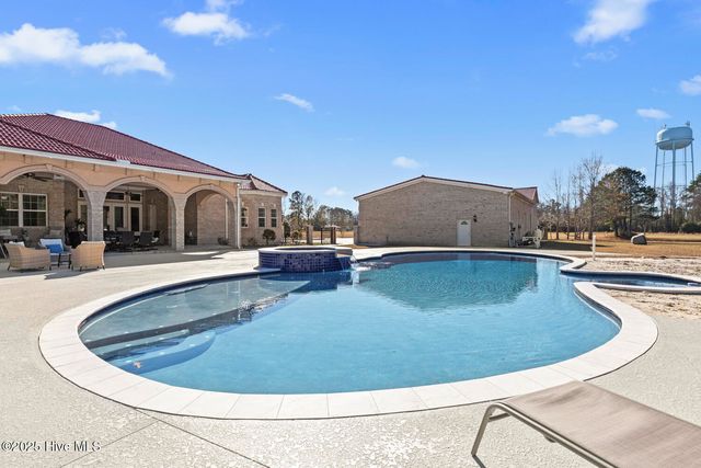 5976 Gum Branch Road, Jacksonville, NC 28540