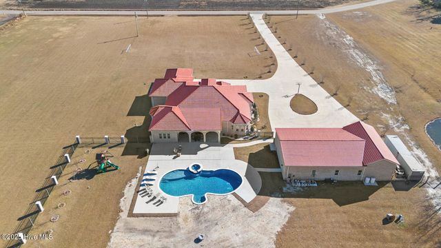 5976 Gum Branch Road, Jacksonville, NC 28540