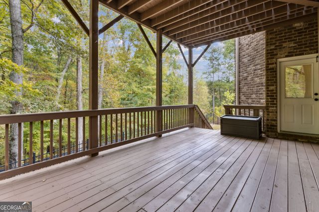3316 High Noontide Way NW, Acworth, GA 30101
