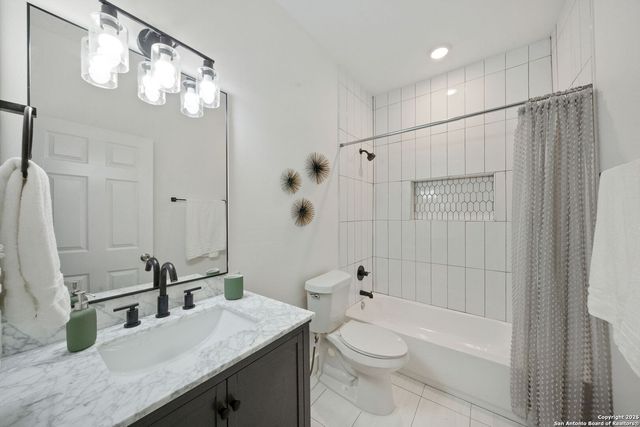 235 Wainwright, San Antonio, TX 78211
