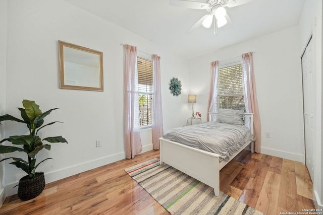 235 Wainwright, San Antonio, TX 78211