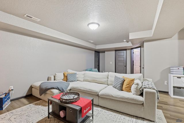 643 BOSWELL BLVD, Box Elder, SD 57719