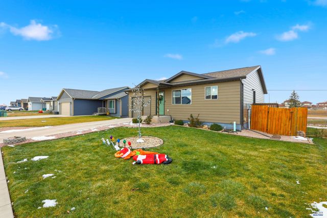643 BOSWELL BLVD, Box Elder, SD 57719