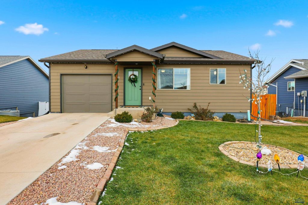 643 BOSWELL BLVD, Box Elder, SD 57719