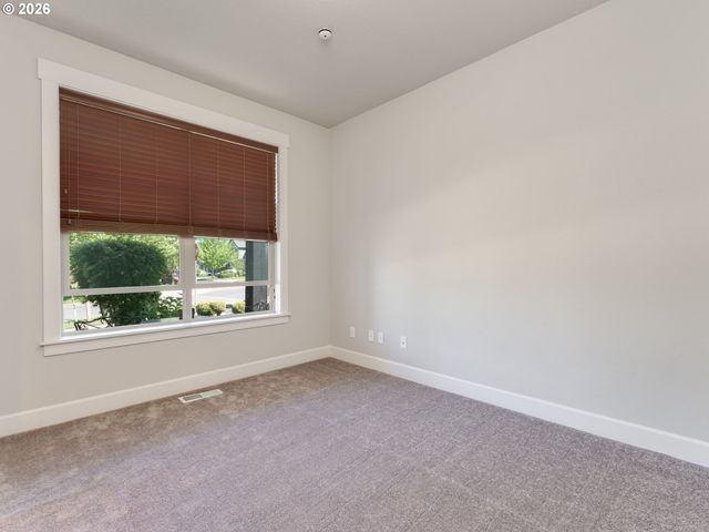 2262 WINDSTREAM St, Forest Grove, OR 97116