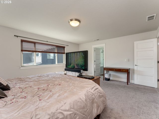 2262 WINDSTREAM St, Forest Grove, OR 97116