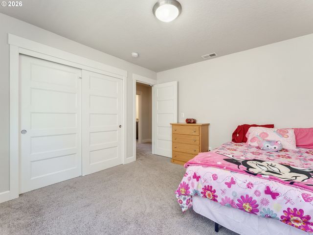 2262 WINDSTREAM St, Forest Grove, OR 97116