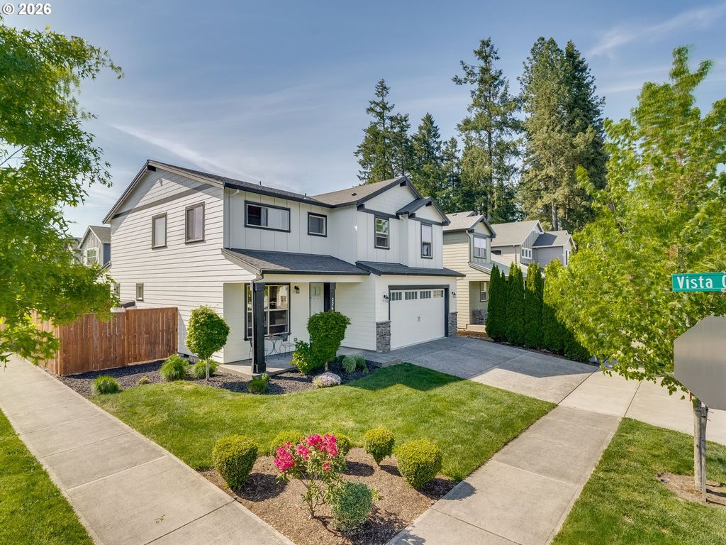 2262 WINDSTREAM St, Forest Grove, OR 97116